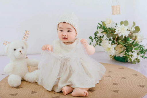 江西宝宝在妈妈肚子里